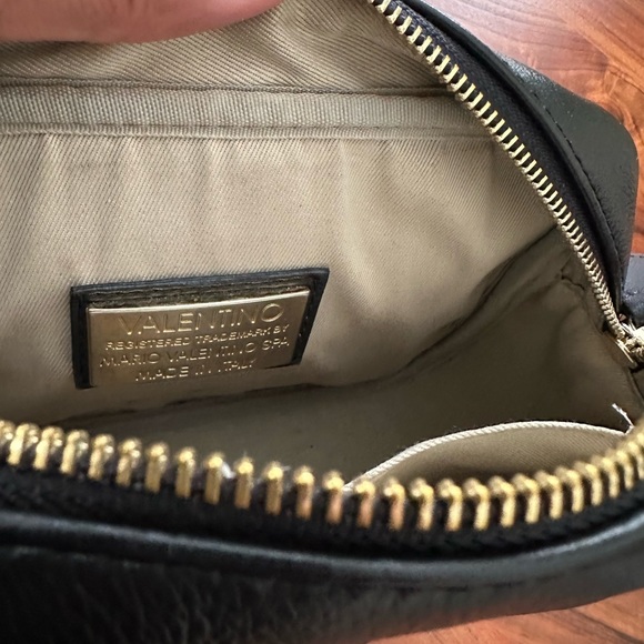 Purse - Picture 3 of 3